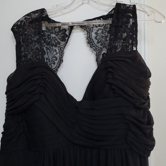Black cocktail gown - Picture 2 of 5